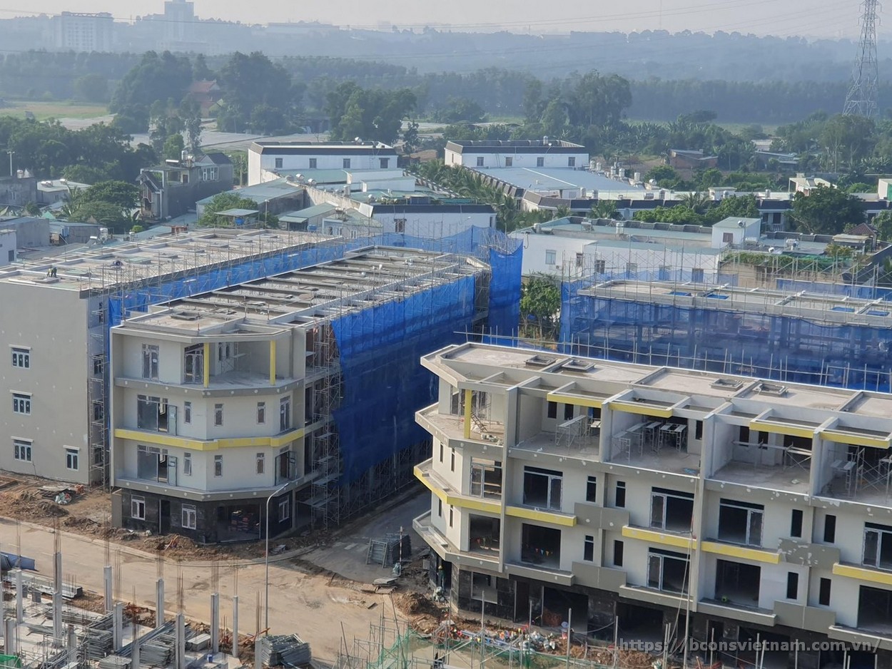 Tiến độ xây dựng nhà phố Bcons Plaza 21.11.2023