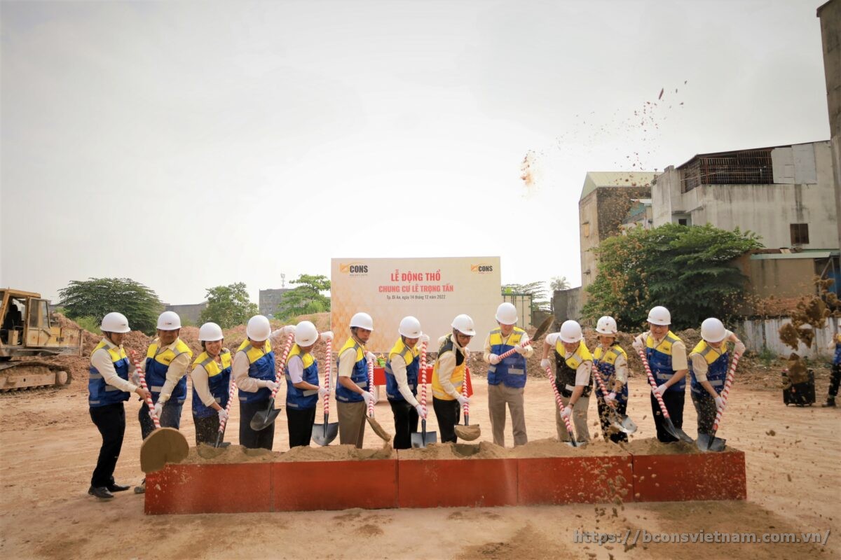 Bcons Lê Trọng Tấn động thổ khởi công
