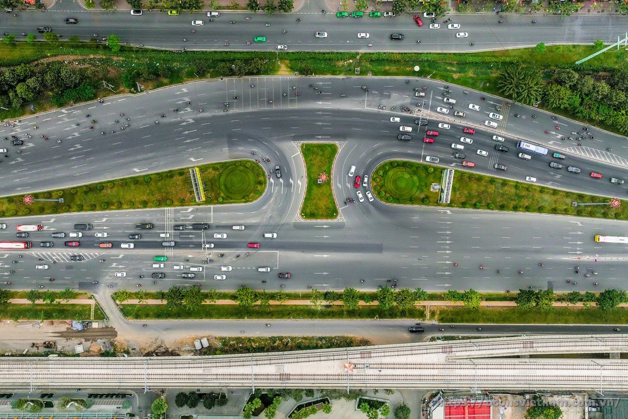 Kết nối ngay mặt tiền Xa Lộ Hà Nội - Bcons Avenue